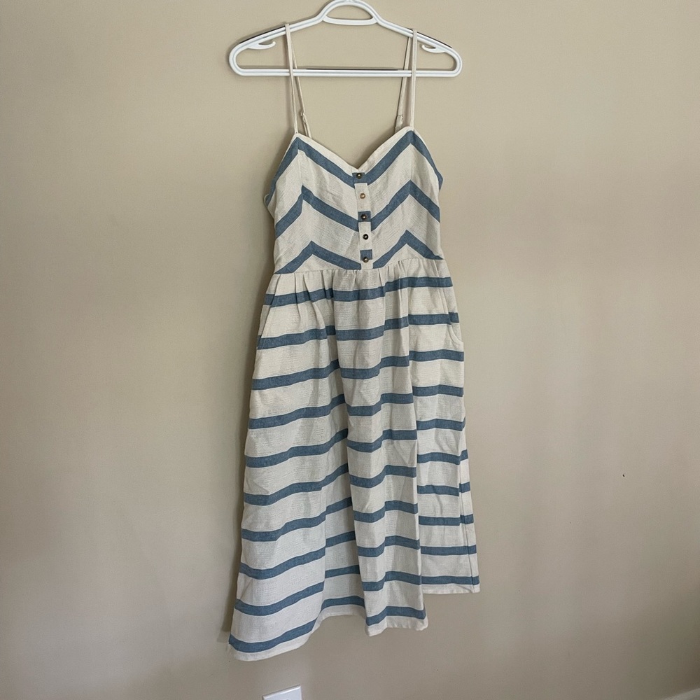 Lovestich Midi Dress